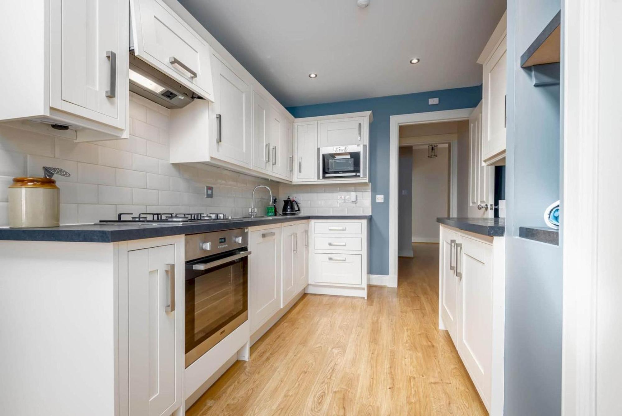Inglisfield - * Earlsferry